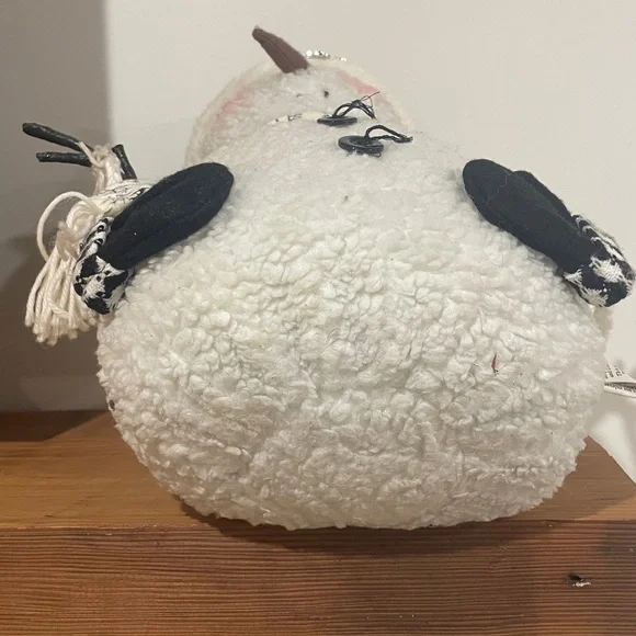 Cozy Snowman Holiday Decor with Black and White Accents vintage - Picture 5 of 10